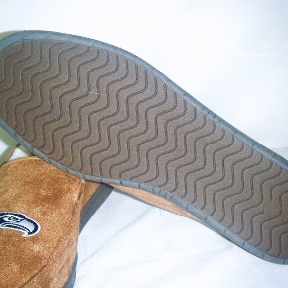 NFL Seattle Seahawks Slippers - Picture 4 of 4